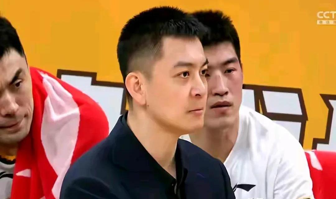 CBA辽宁本钢韩德君、李晓旭可能不退役，外援全换，大外是关键的简单介绍