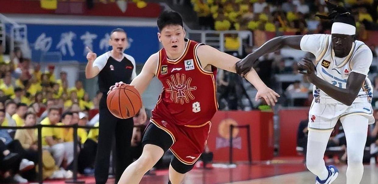中国三人男篮不敌立陶宛张宁5分赵嘉仁6分