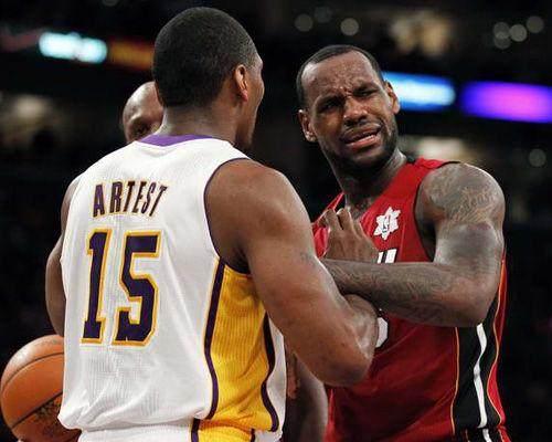 开云体育--nba联盟巅峰抱团的鼻祖是谁？是詹姆斯吗？的简单介绍