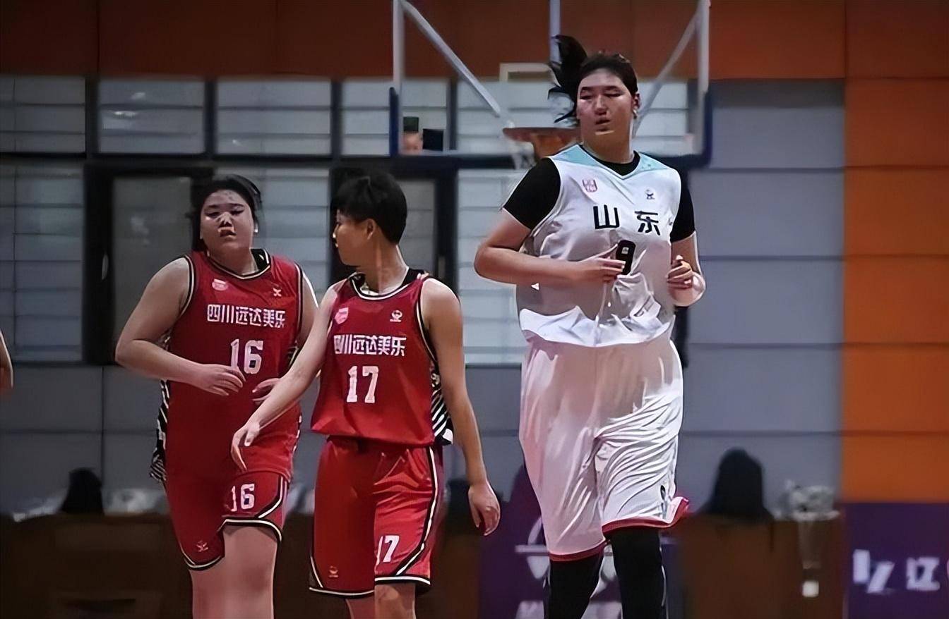 包含张子宇1.0是女篮一把双刃剑！阵容轮换成关键的词条